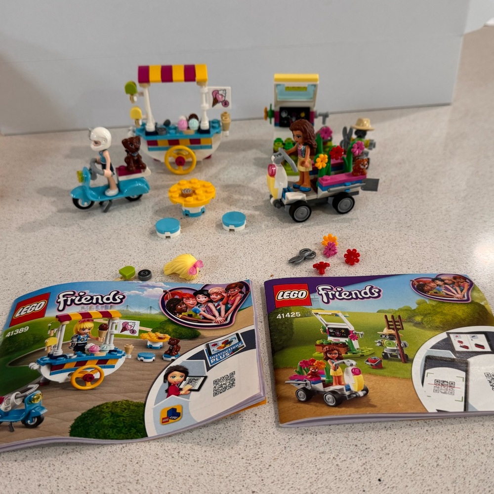 Two used Lego Friends sets. 41389 Ice Cream Cart & 41425 Olivia’s Flower Garden - Picture 2 of 11